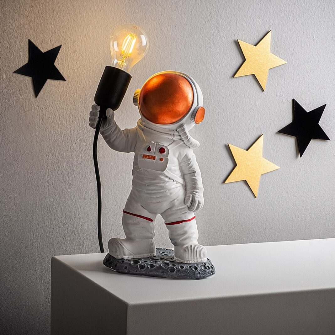 Veioză Astronaut Multicolor 20x32x15 cm Veioză Astronaut Multicolor 20x32x15 cm